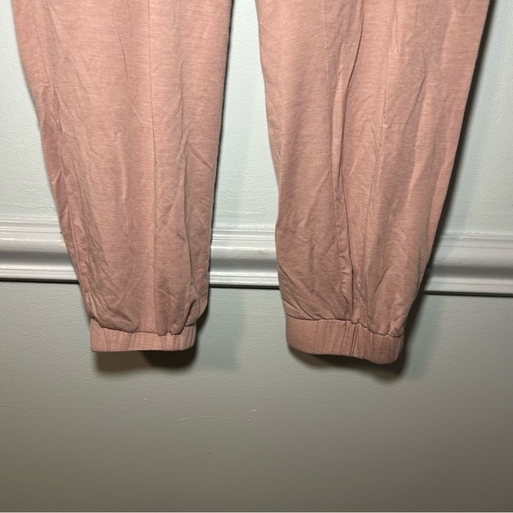 Fabletics Pink Elastic Jogger Pants Size Small - Picture 3 of 9